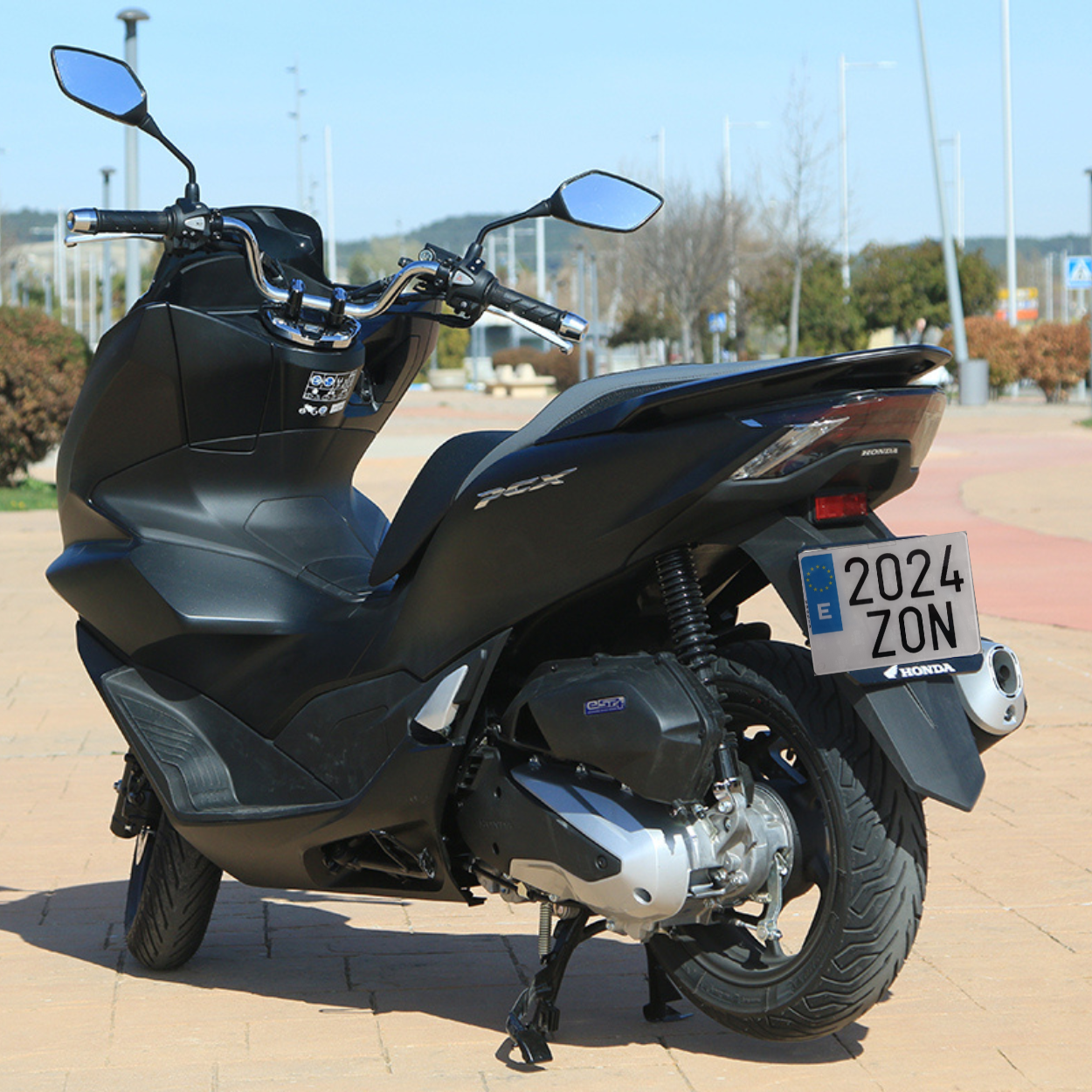 SANGOMOTOR Matrícula Moto Nuevas Acrílica (1 Unidad, 22x16CM)